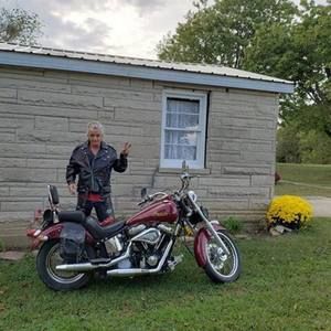 Meet your Posher, Marshall